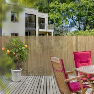 Zöldfal babérlevelekkel